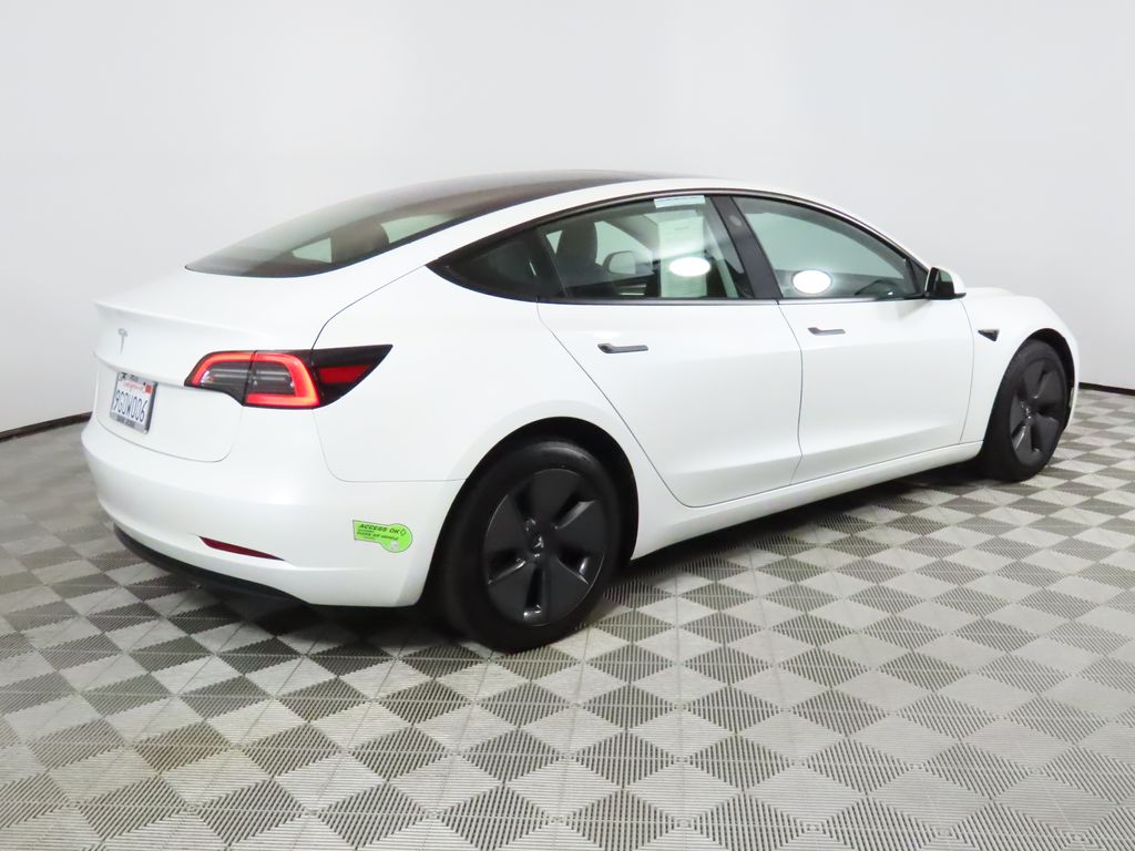 Thumbnail: 2023 Tesla Model 3 - 5
