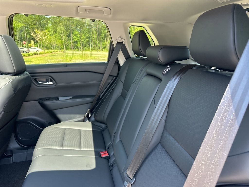 2025 Super Black Nissan Rogue SV FWD SUV