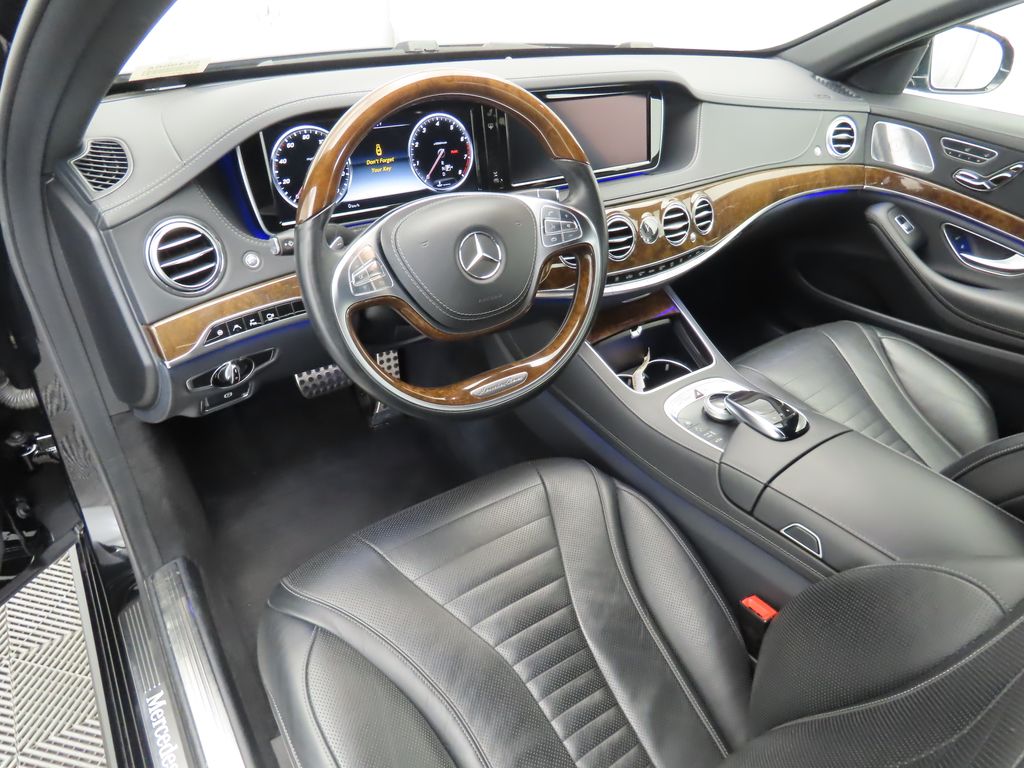 Thumbnail: 2016 Mercedes-Benz S-Class - 9