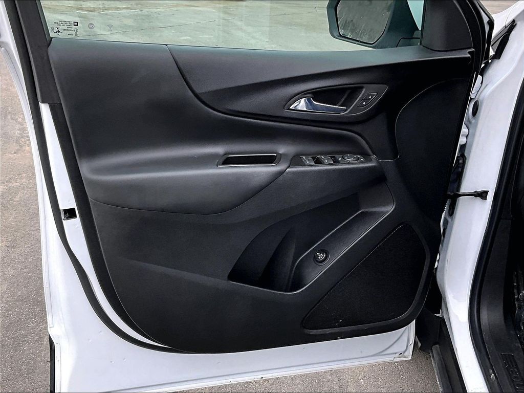 2023 Chevrolet Equinox — photo 9