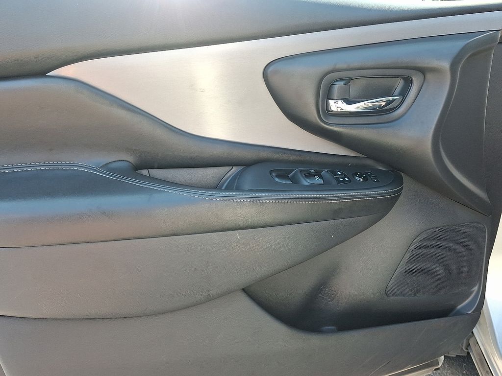 Thumbnail: 2020 Nissan Murano - 13