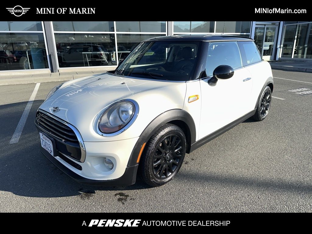 2016 MINI Cooper Base -
                  Corte Madera, CA