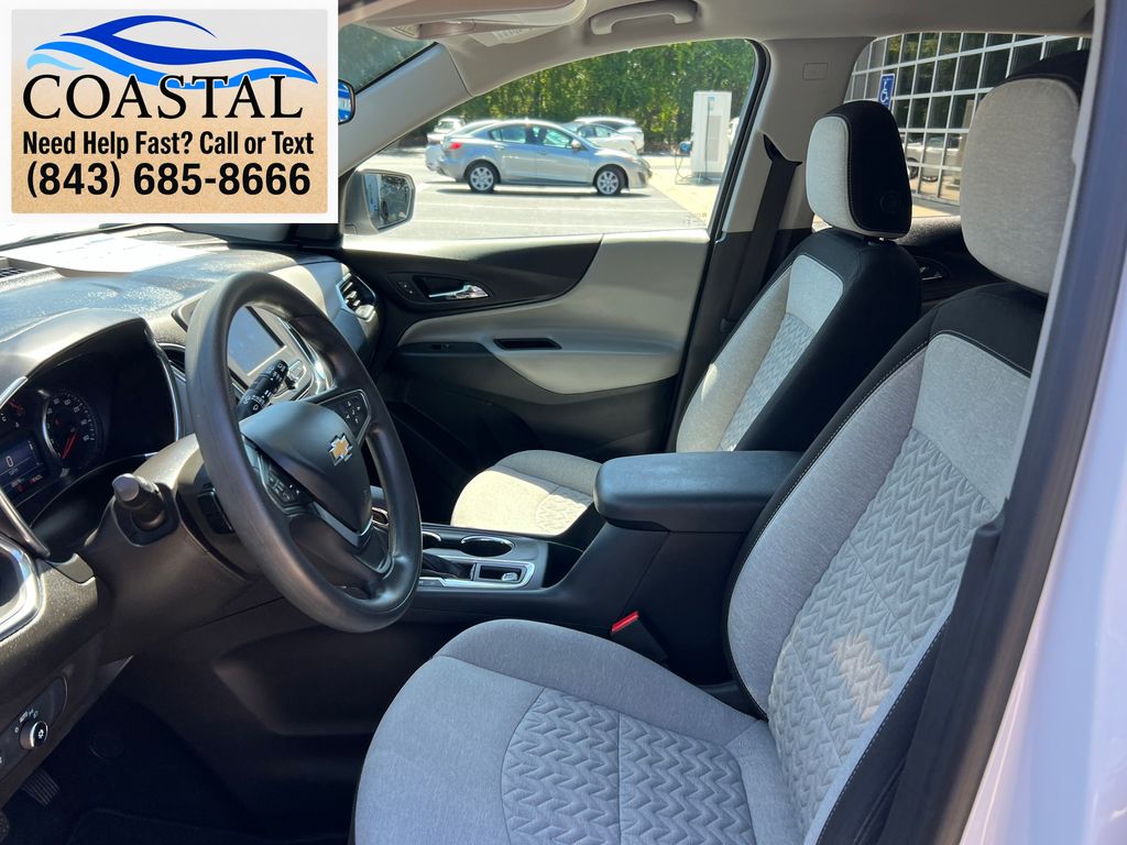 2023 Chevrolet Equinox LS White at Matthews Motors of Wilmington