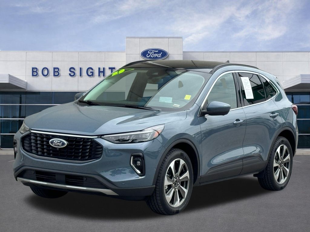 Used 2023 Ford Escape Platinum with VIN 1FMCU9JA1PUA01492 for sale in Kansas City