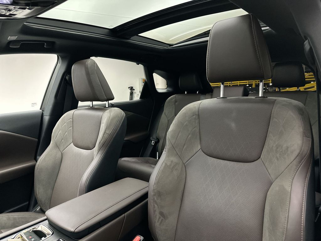 2023 Lexus RX 350 10