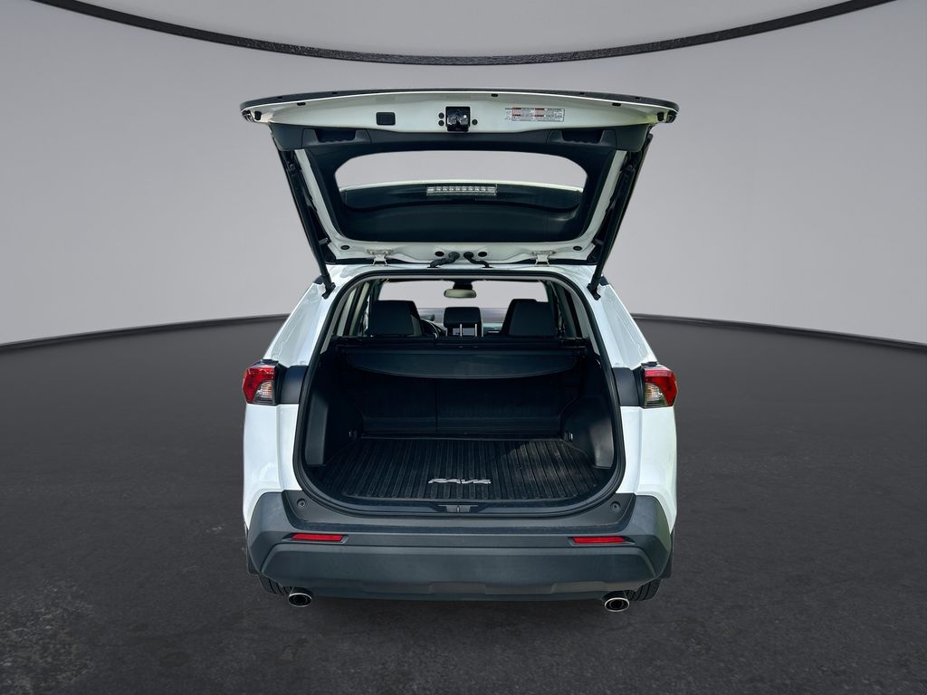 Thumbnail: 2024 Toyota RAV4 - 32