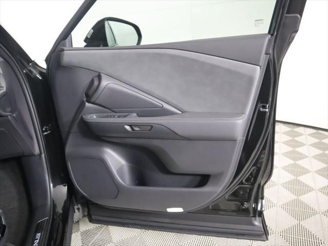 Thumbnail: 2026 Lexus TX - 27