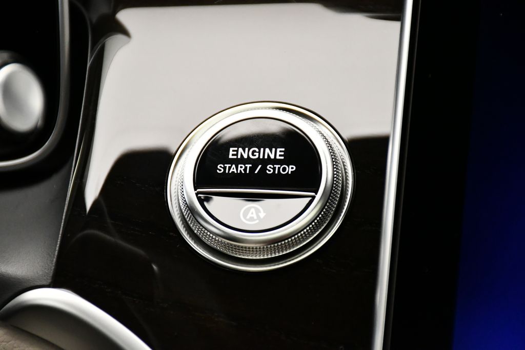 Thumbnail: 2026 Mercedes-Benz GLC - 28