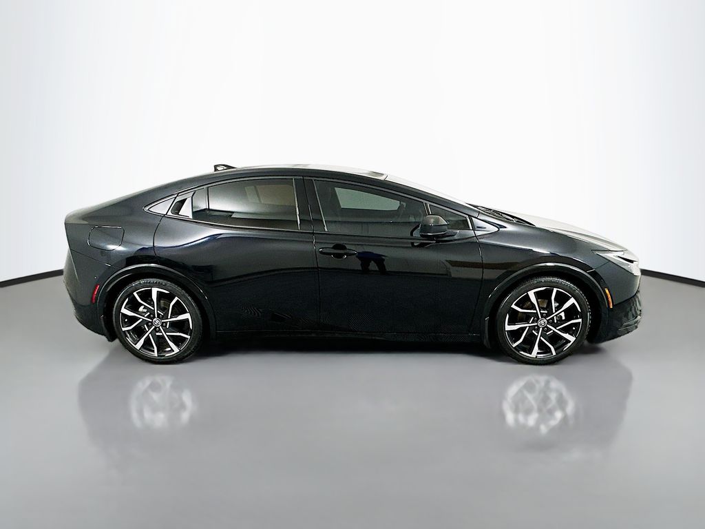 Thumbnail: 2024 Toyota Prius Prime - 4