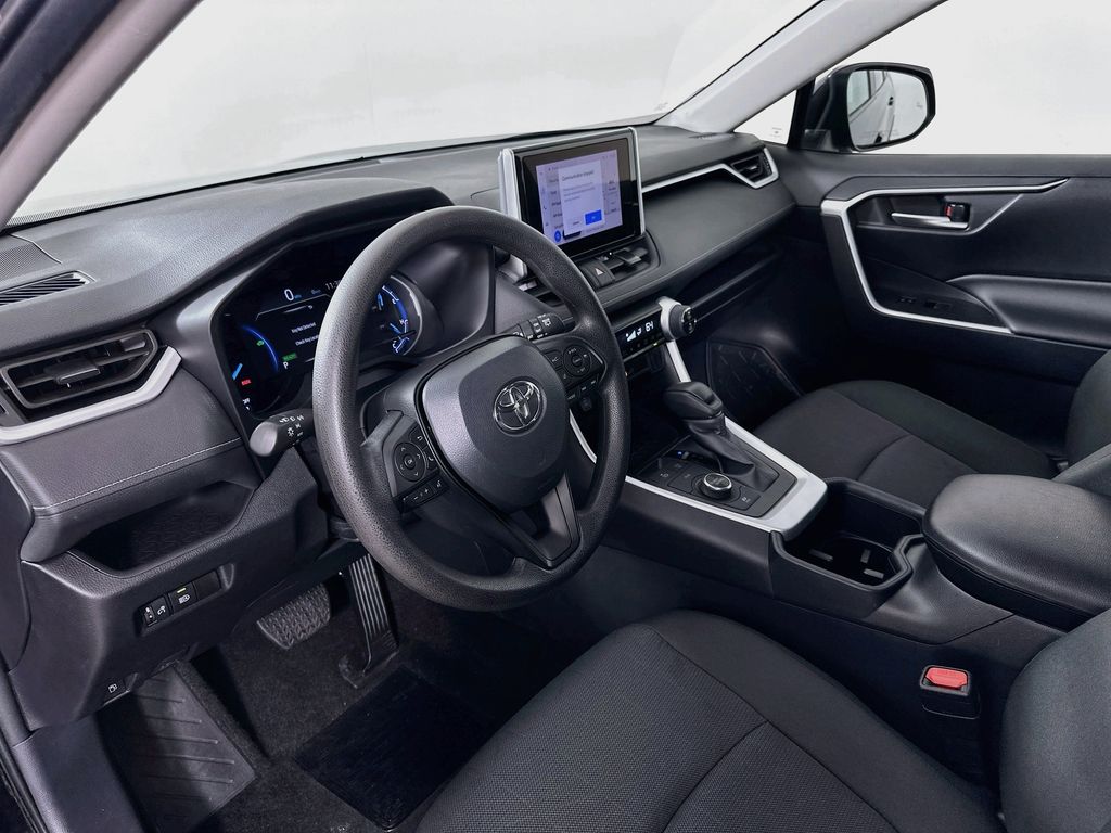 Thumbnail: 2025 Toyota RAV4 - 9