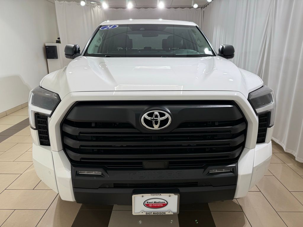 Thumbnail: 2024 Toyota Tundra - 7