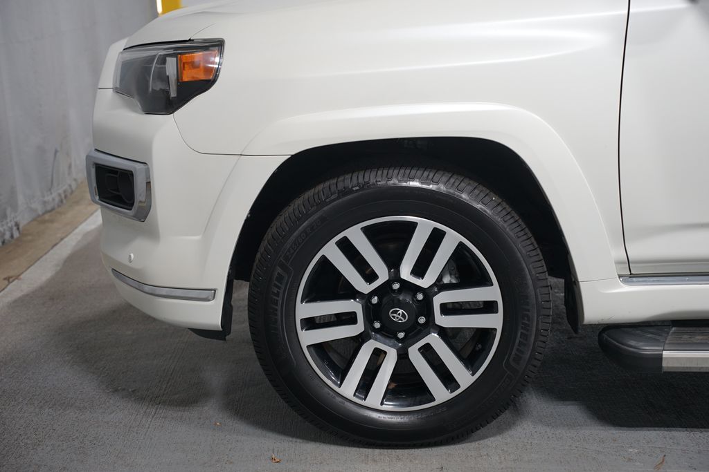 Thumbnail: 2022 Toyota 4Runner - 5