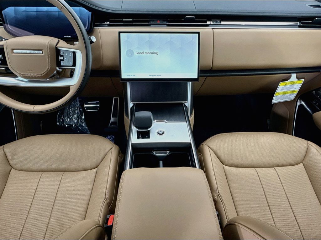 Thumbnail: 2026 Land Rover Range Rover - 13