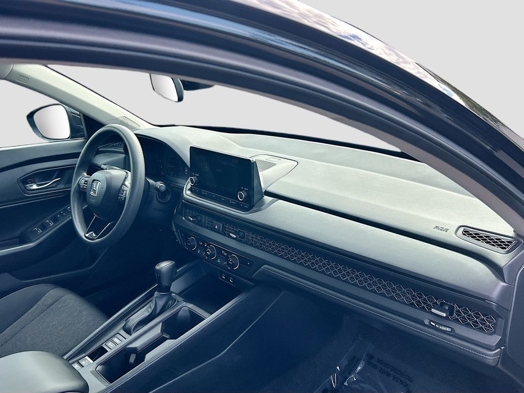 Thumbnail: 2023 Honda Accord - 28