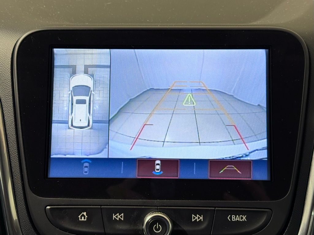 Thumbnail: 2018 Chevrolet Equinox - 27