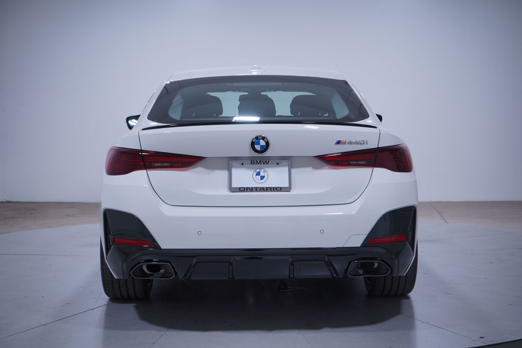 Thumbnail: 2026 BMW 4 Series - 5