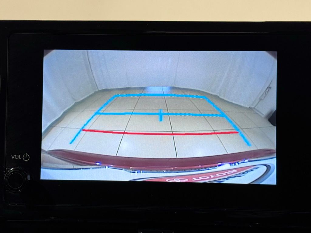 Thumbnail: 2025 Toyota Corolla - 25