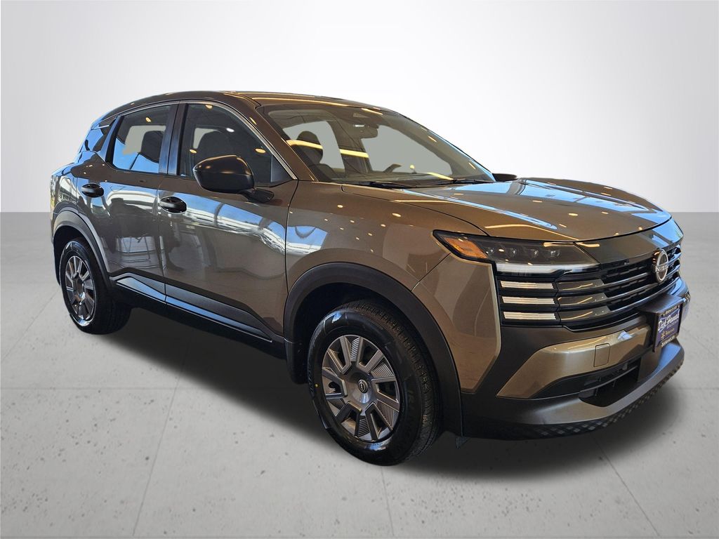 2025 Nissan Kicks S