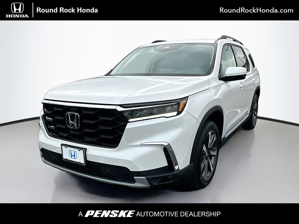 2025 Honda Pilot Touring Hero Image