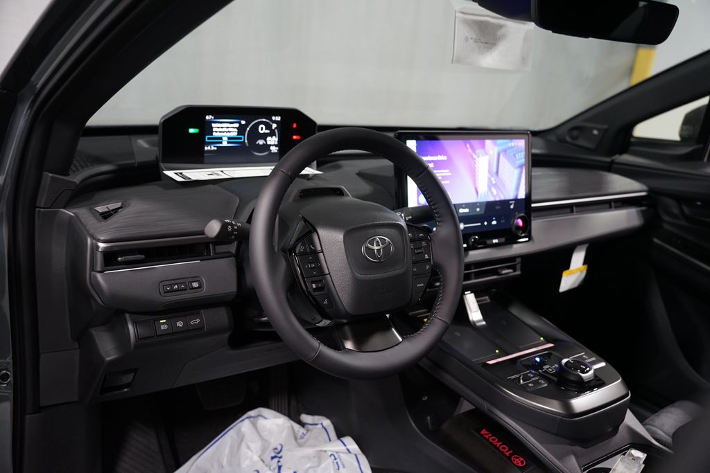 Thumbnail: 2026 Toyota C-HR - 12