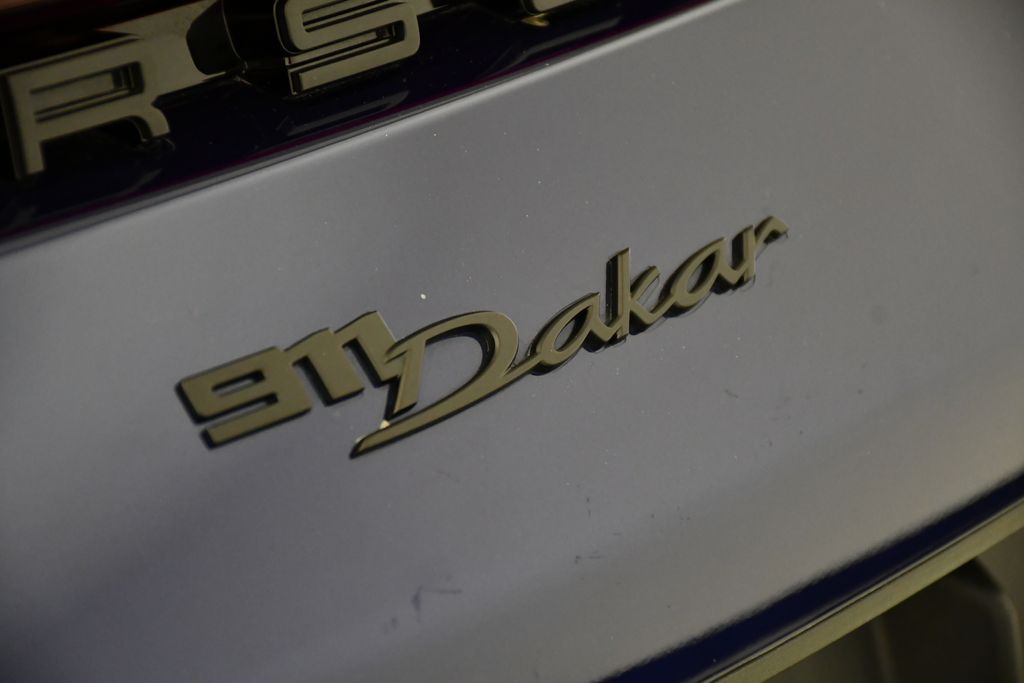 Thumbnail: 2024 Porsche 911 - 11