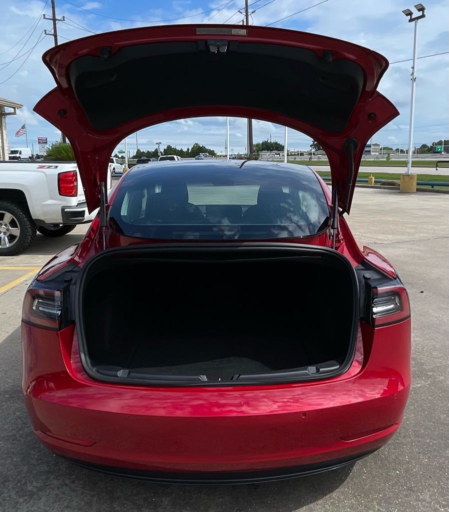 2018 Tesla Model 3 Long Range - 11