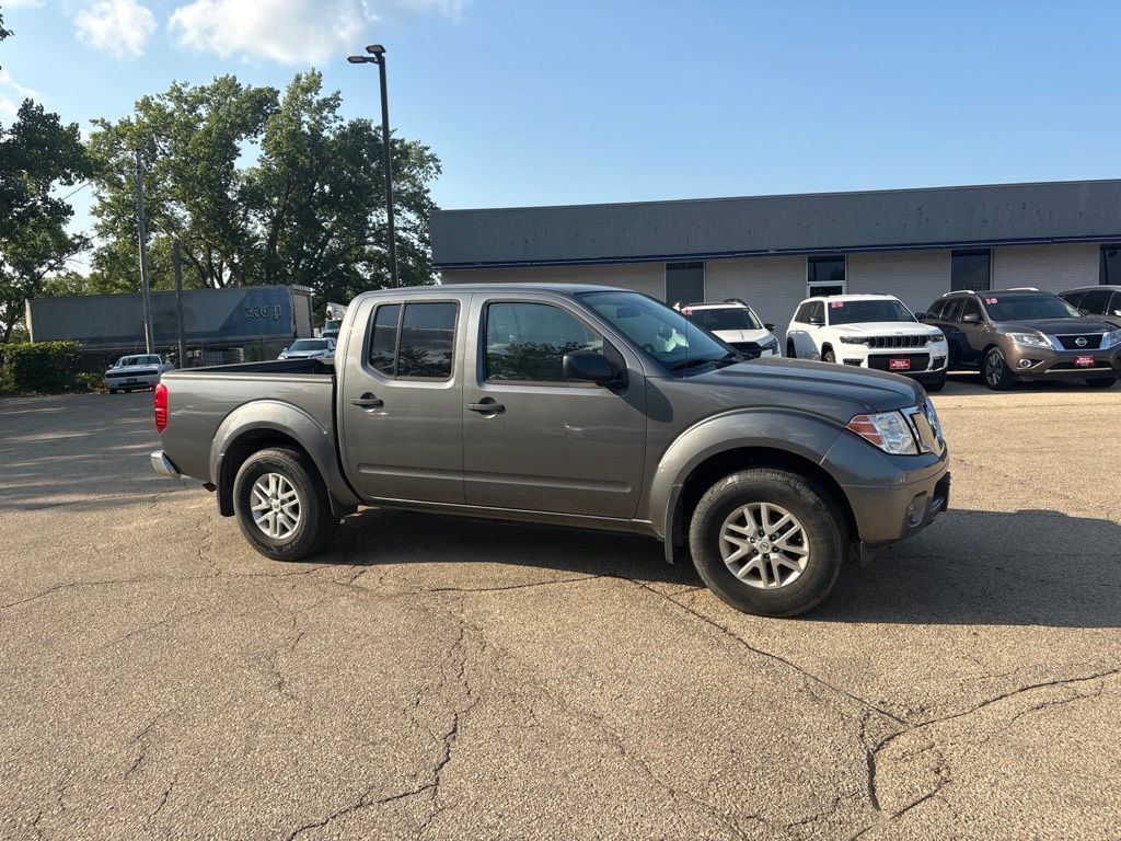 Gray (Gun Metallic) 2019 Nissan Frontier Pickup Truck Four-Wheel Drive 5-Speed Automatic Overdrive