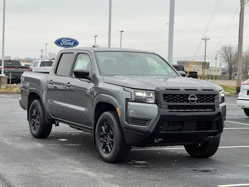 View vehicle photo 2
