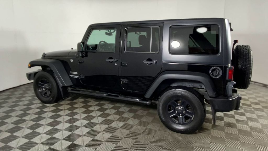 2017 Jeep Wrangler Unlimited Sport 6