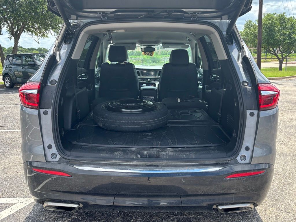 2020 Buick Enclave Essence photo