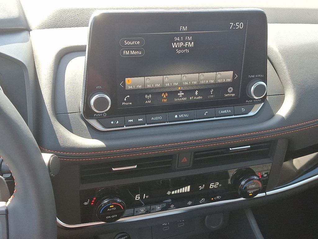 2025 Nissan Rogue Rock Creek 8