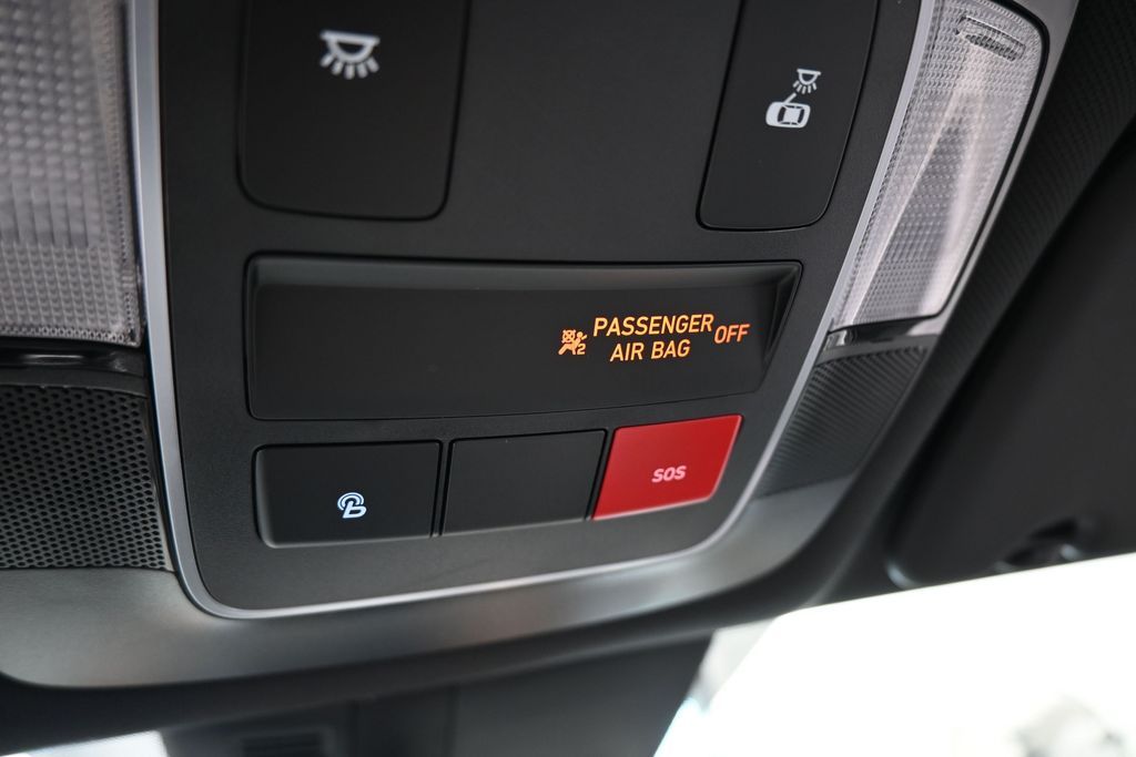 Used 2024 Sage Gray Hyundai SEL image 28