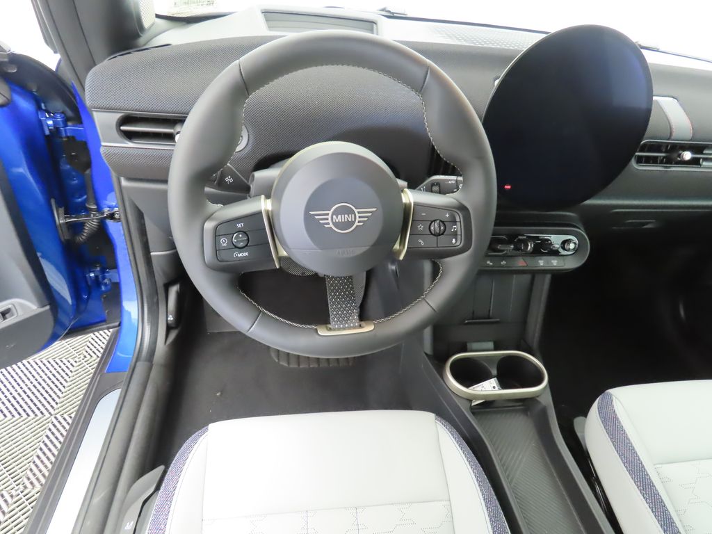 Thumbnail: 2026 MINI Cooper - 11