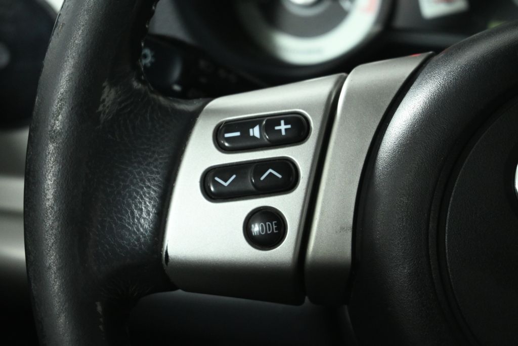 2009 Toyota FJ Cruiser Base 17