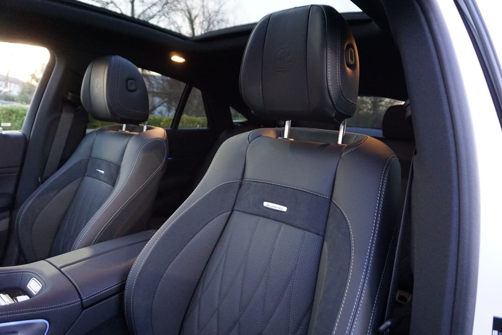 Thumbnail: 2026 Mercedes-Benz GLE - 11