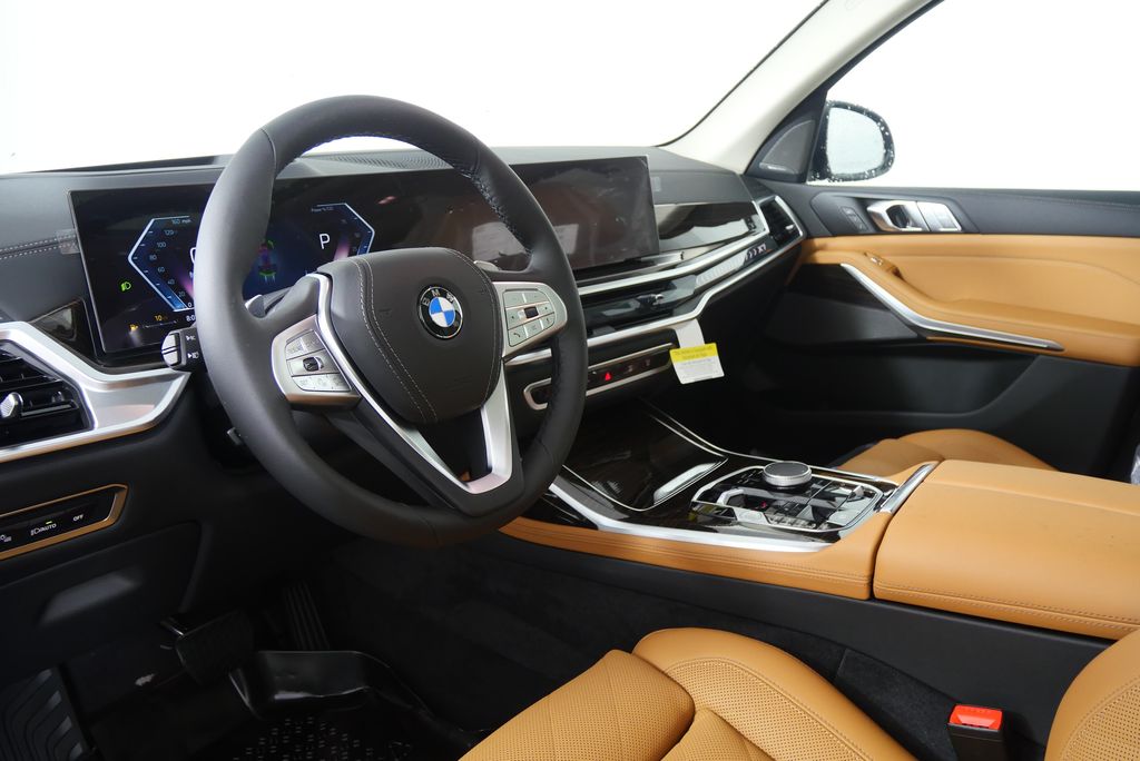 2026 BMW X7 xDrive40i 11