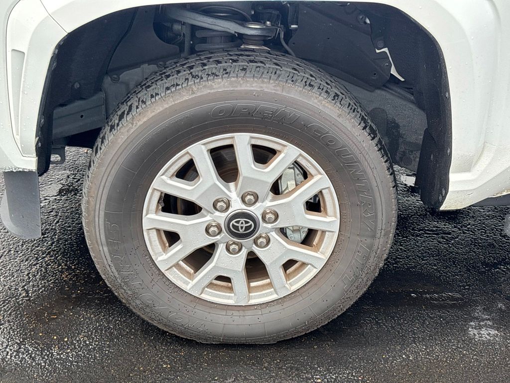 Used 2025 Toyota Tacoma Truck