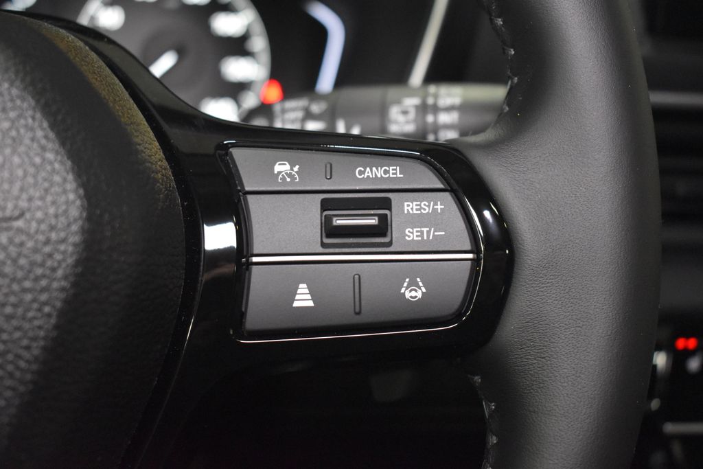 Thumbnail: 2025 Honda Pilot - 18