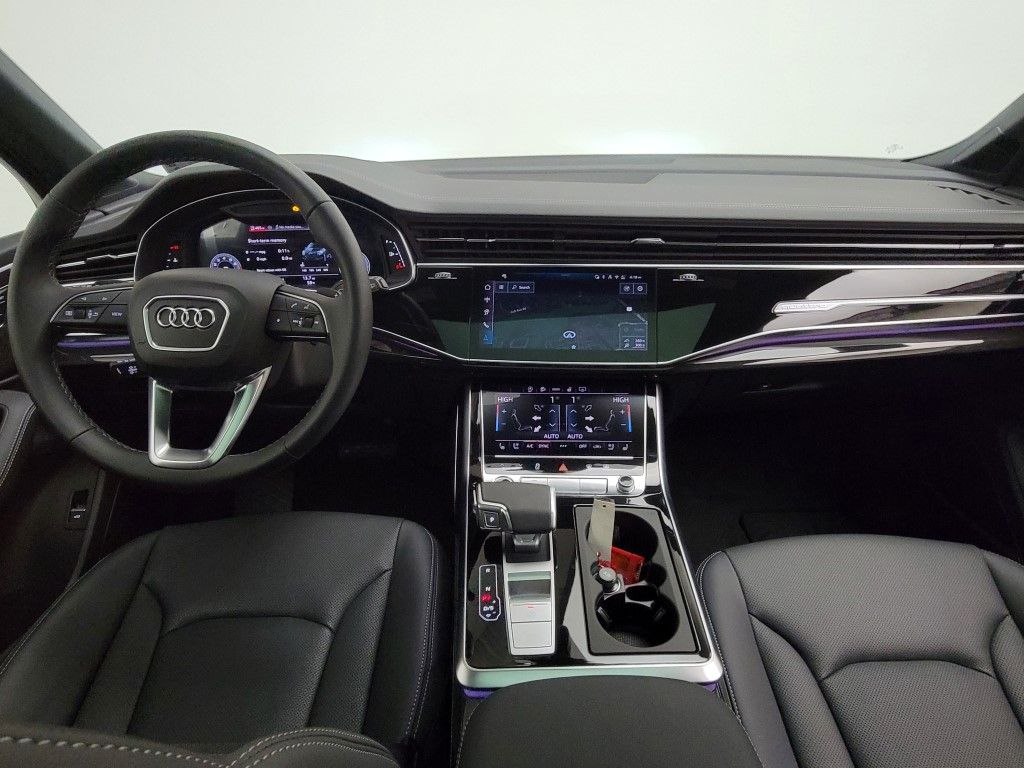 Thumbnail: 2026 Audi Q7 - 18