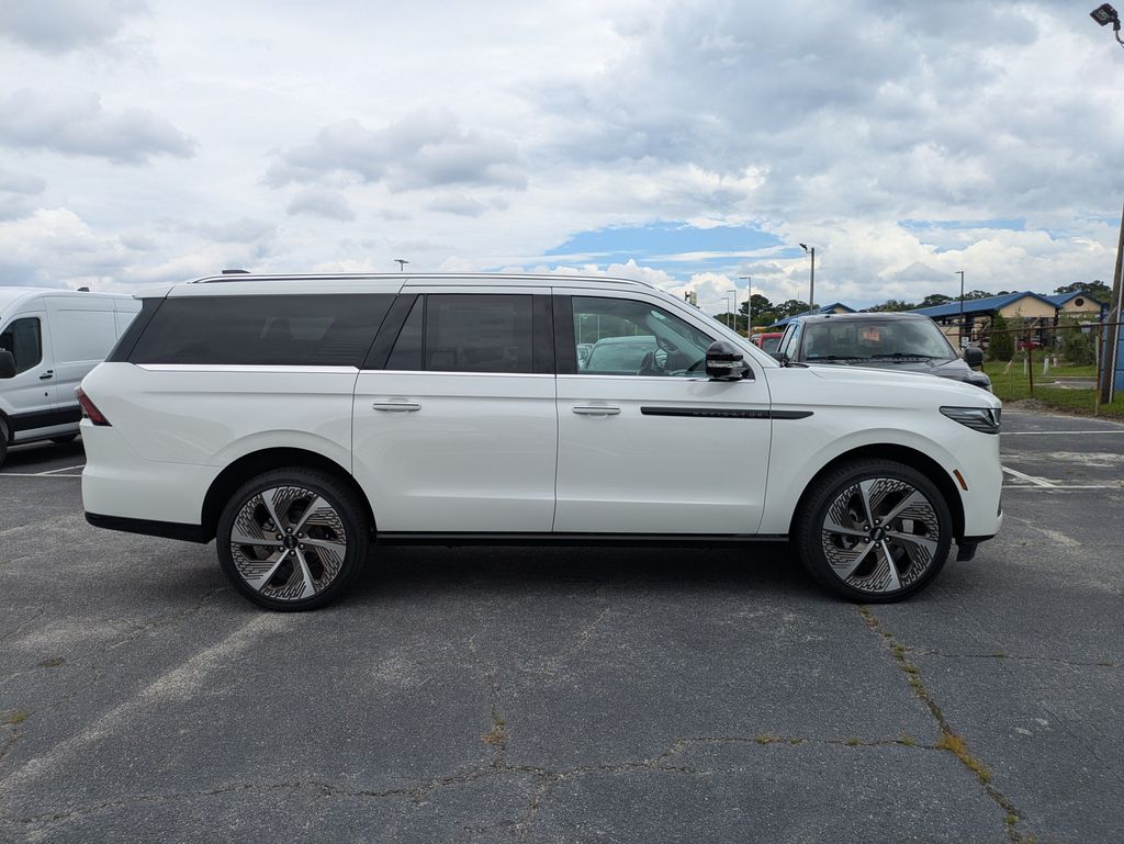 2026 Lincoln Navigator Black Label L