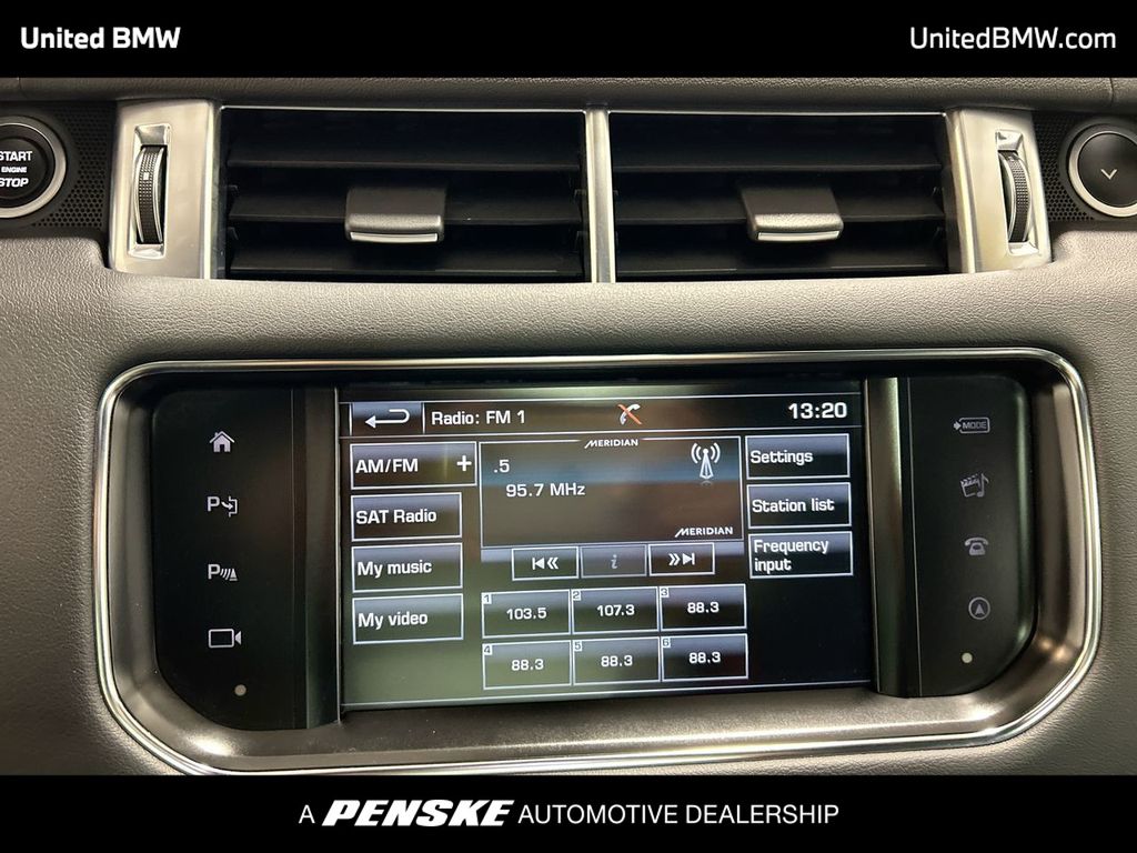 Thumbnail: 2016 Land Rover Range Rover Sport - 16