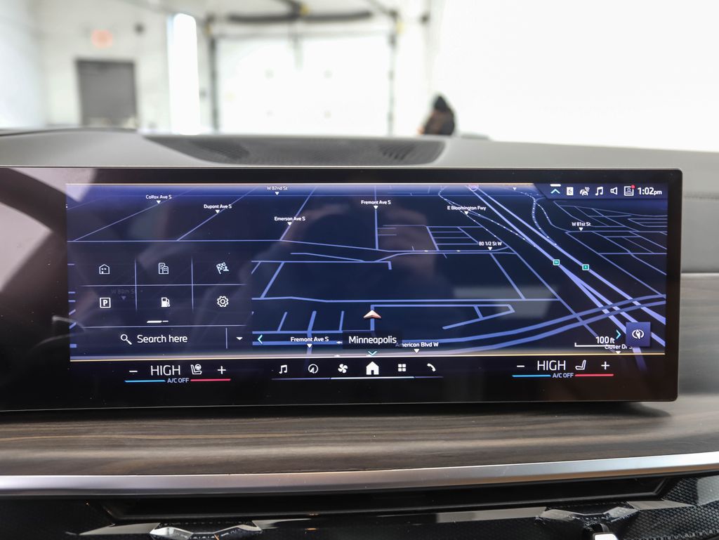 Thumbnail: 2026 BMW X5 - 16