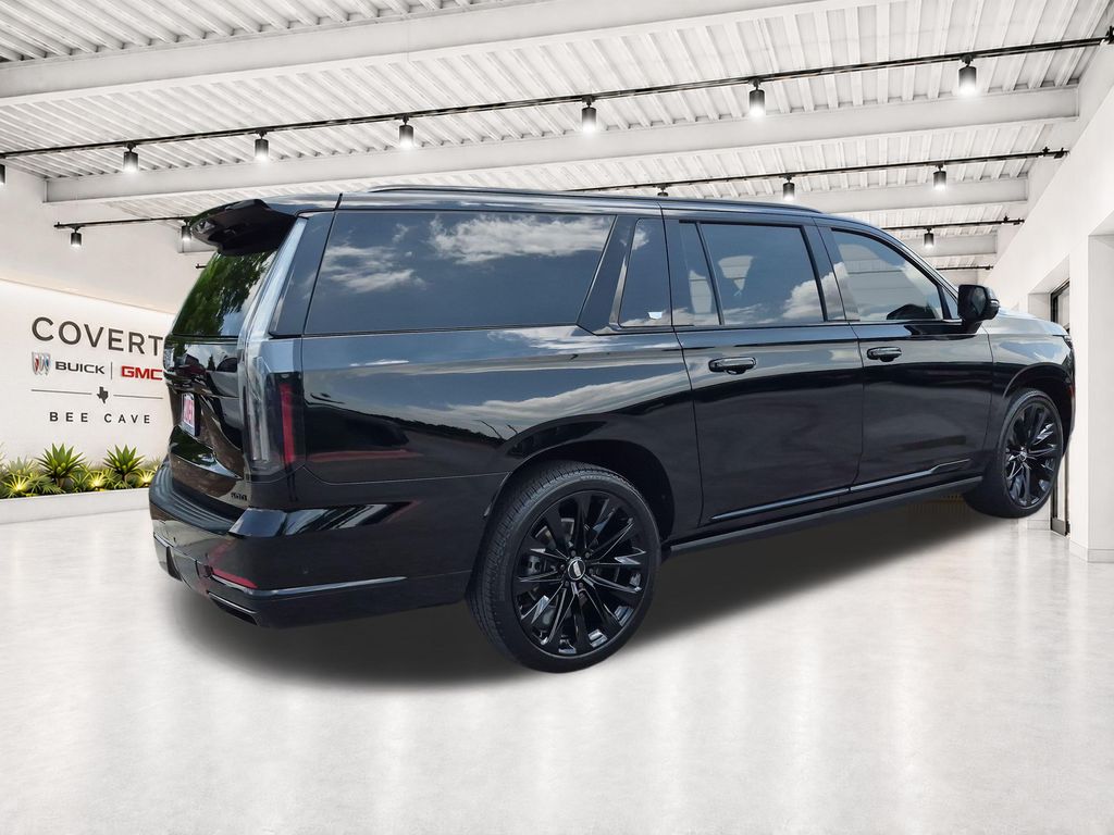 Used 2025 Black Cadillac Sport Platinum image 13