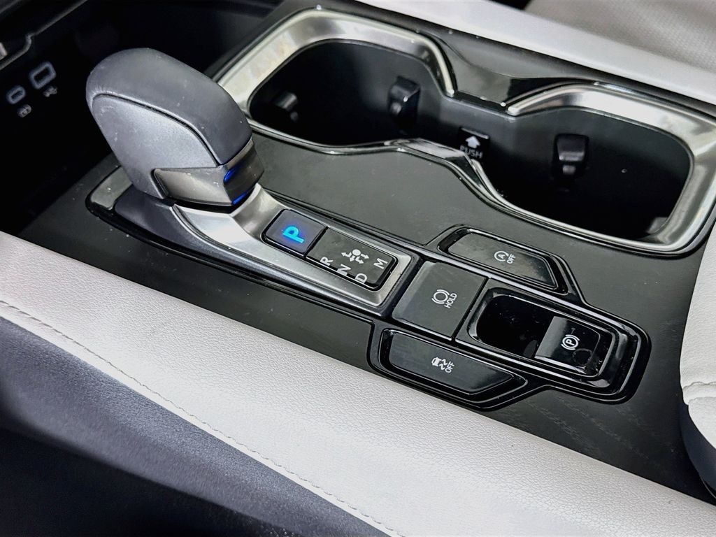 Thumbnail: 2024 Lexus RX - 17