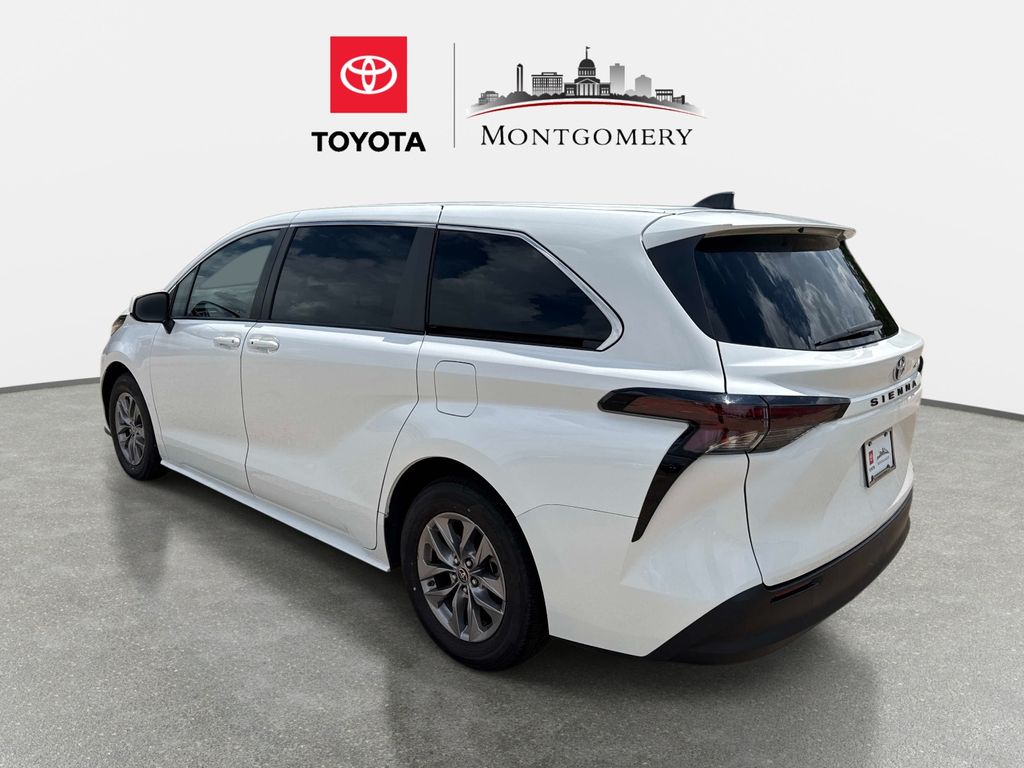 Used 2023 Toyota Sienna Van