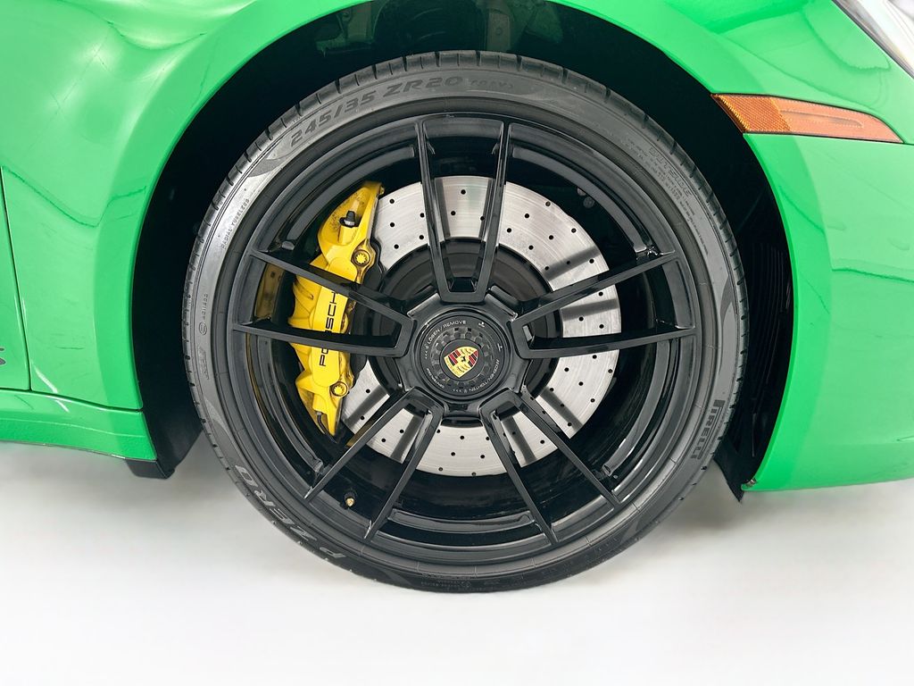 Thumbnail: 2023 Porsche 911 - 29