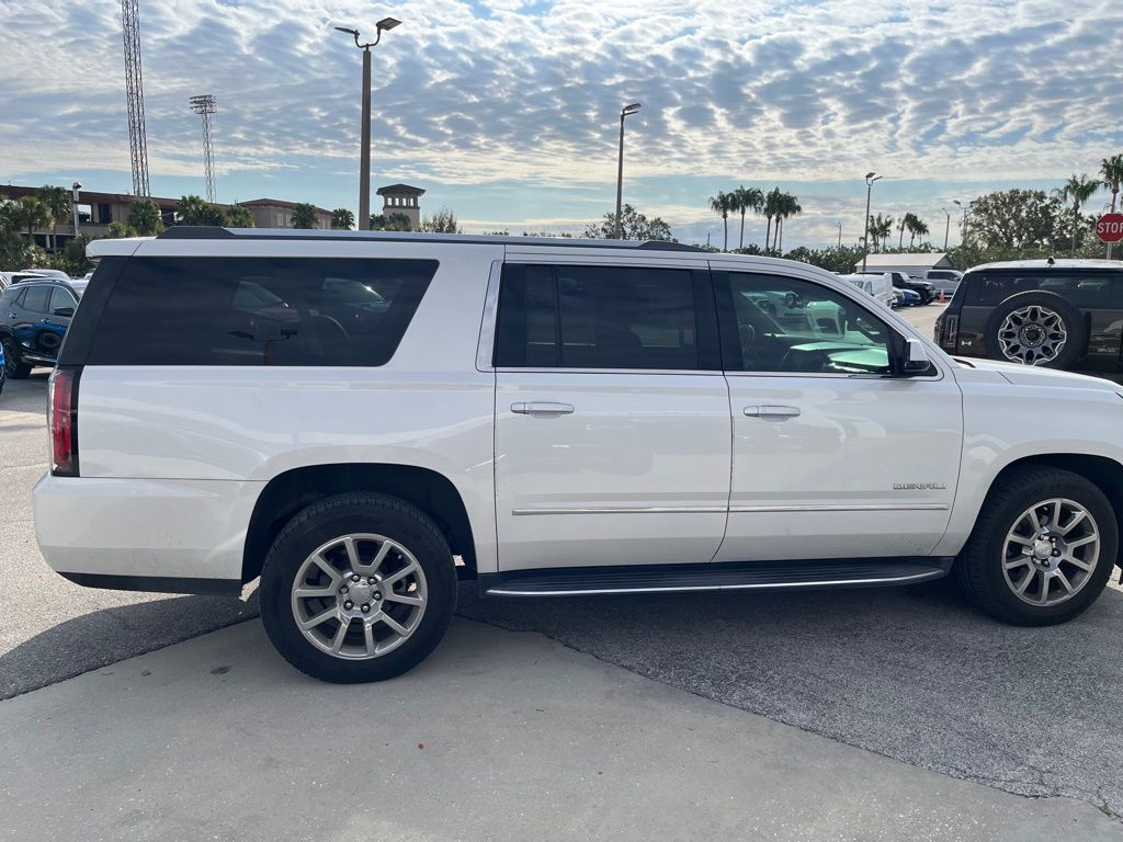 2017 GMC Yukon XL Denali 7