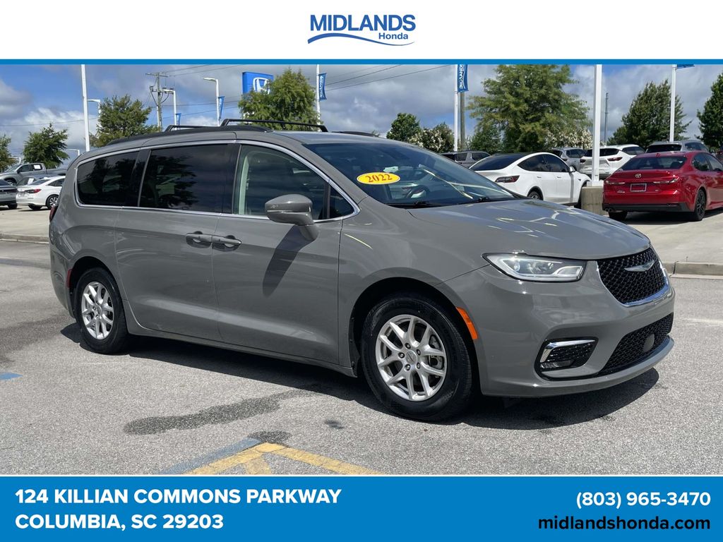 Ceramic Gray Clearcoat 2022 Chrysler Pacifica Minivan Front-Wheel Drive 9-Speed Automatic