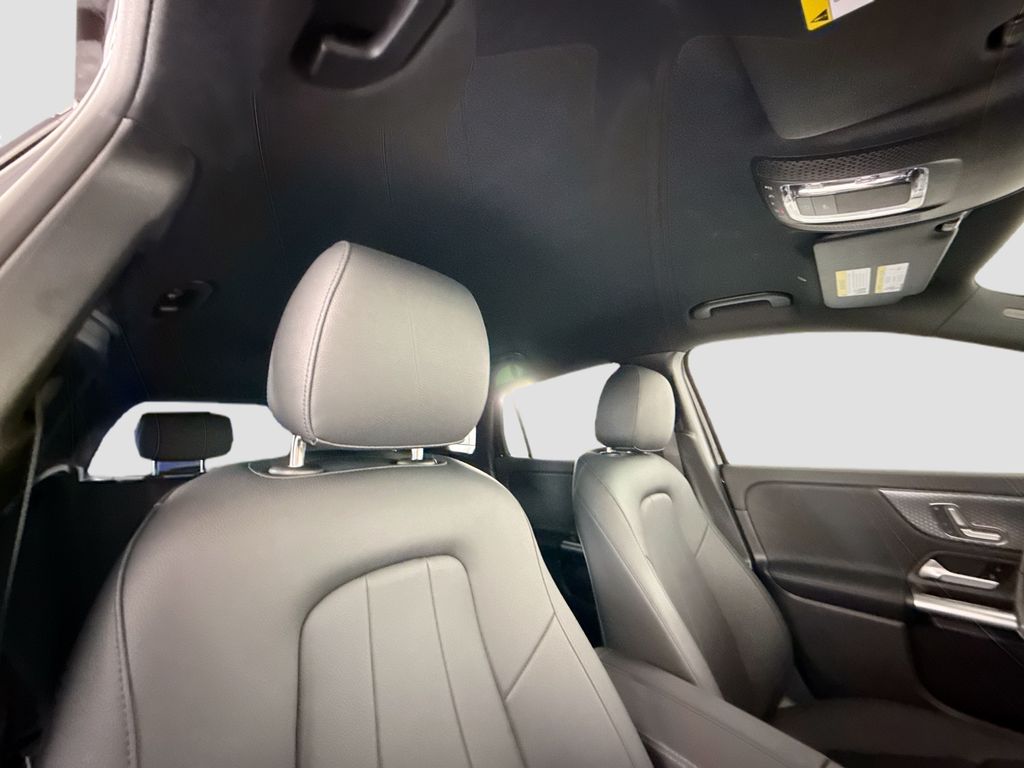 Thumbnail: 2025 Mercedes-Benz GLA - 20