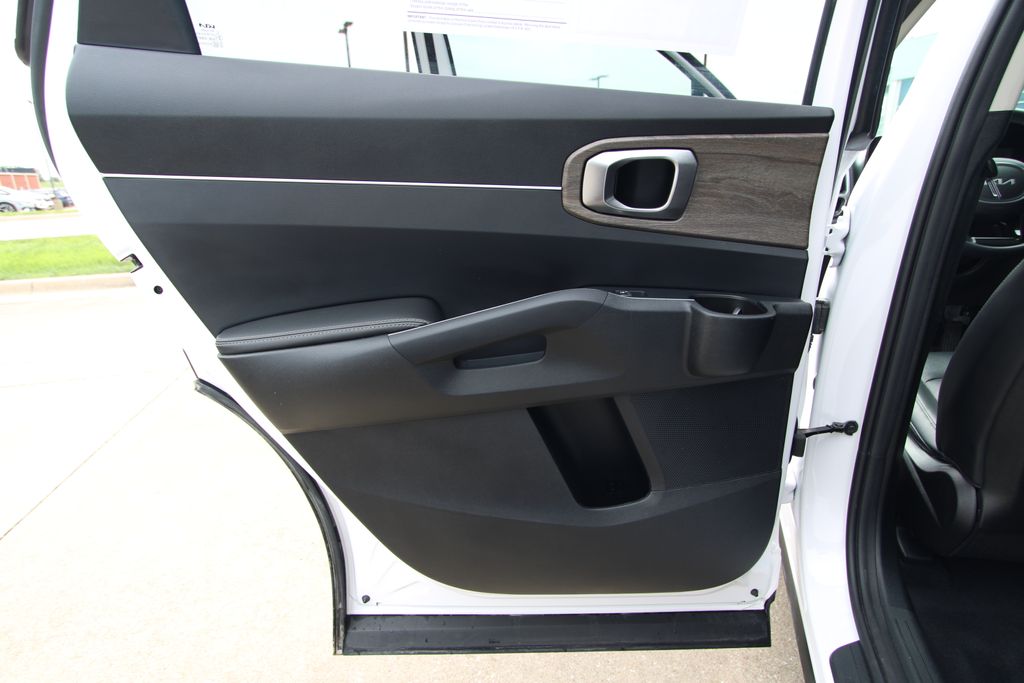 Used 2023 Kia Sorento SUV